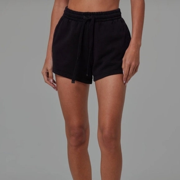Talentless New Heavyweight Classic Shorts In Black - Picture 1 of 11